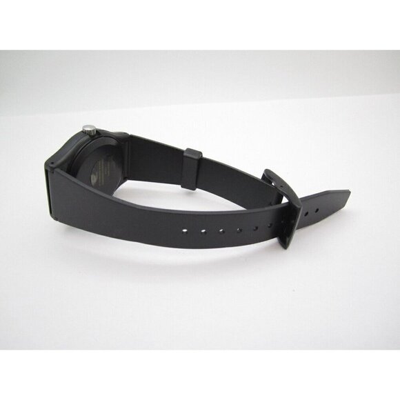 Vtg Women RCA Dog Quartz WR Analog 32mm Dial Round Watch (G691) "New Battery" - Picture 9 of 10